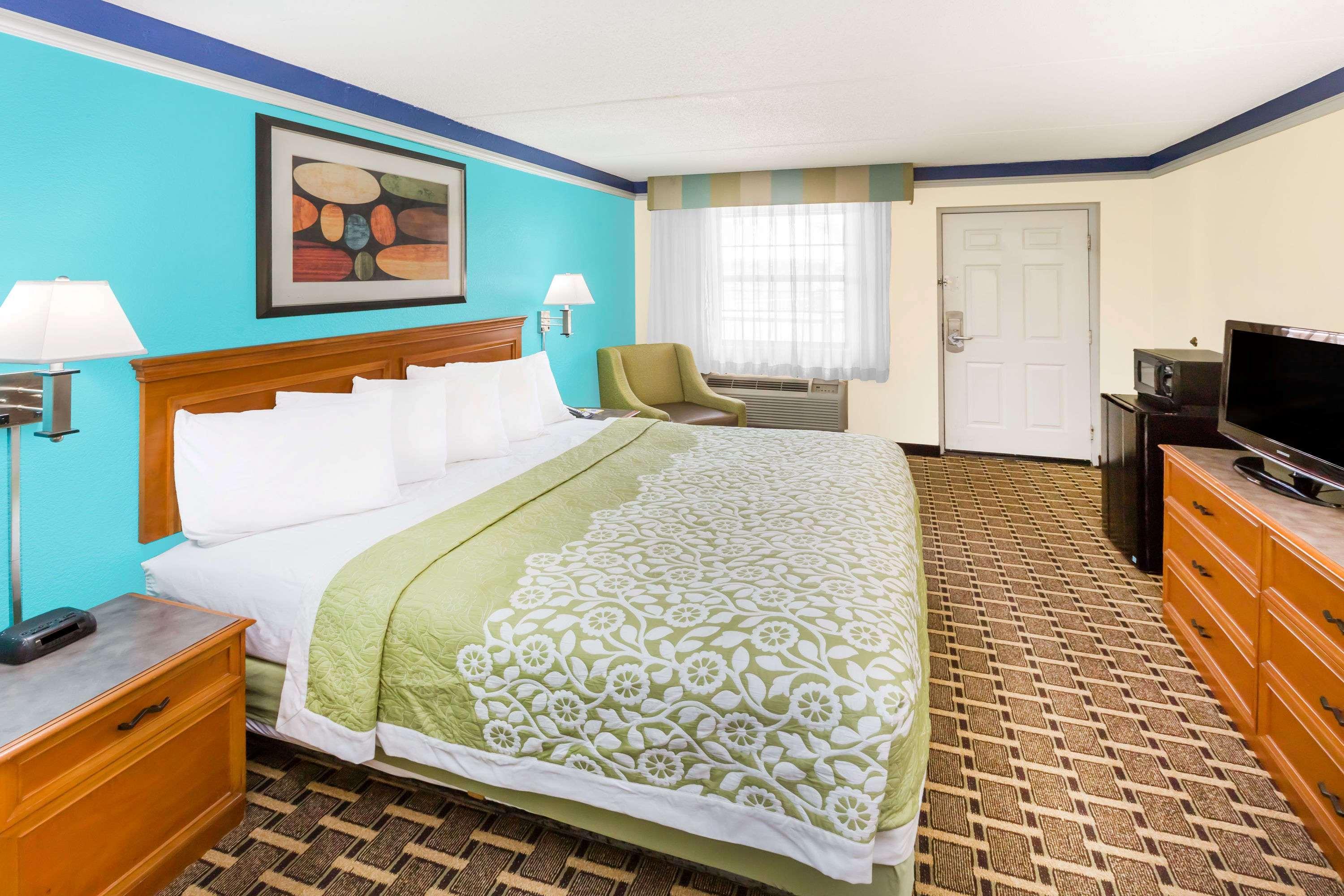 Days Inn By Wyndham Little Rock/Medical Center Екстериор снимка